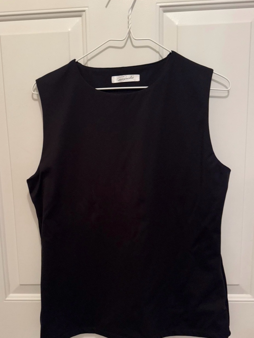 Sleeveless Black Tank Top with Clean Crew Neck-XL